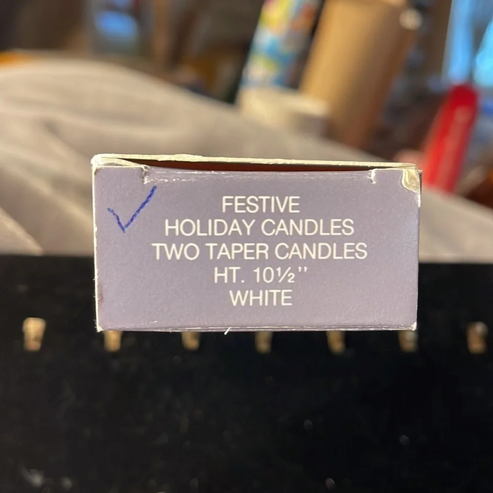 Avon Festive Holiday Taper Candles (Vtg) 2 Poinsettia decorated NIB